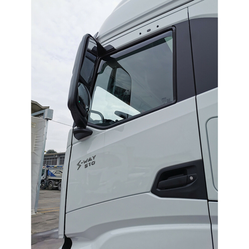 IVECO S-WAY 10/2019+ ΑΝΕΜΟΘΡΑΥΣΤΕΣ ΕΥΚΑΜΠΤΟΙ ΦΙΜΕ ΑΚΡΥΛΙΚΟΙ LAMPA - 2 TEM.